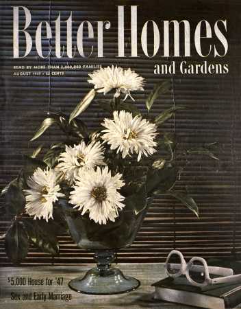Better Homes & Gardens August 1947 Magazine Cover