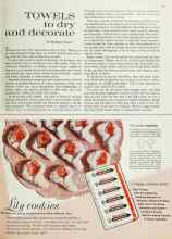 Better Homes & Gardens August 1962 Magazine Article: TOWELS to dry and decorate