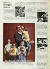 Better Homes & Gardens September 1967 Magazine Article: PROLONG ENJOYMENT OF SUMMER FLOWERS