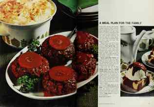 Better Homes & Gardens August 1968 Magazine Article: Page 70