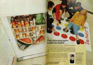 Better Homes & Gardens June 1969 Magazine Article: Page 28