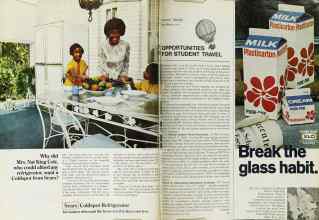 Better Homes & Gardens July 1969 Magazine Article: Page 28