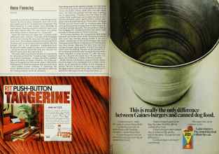 Better Homes & Gardens August 1970 Magazine Article: Page 32