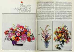 Better Homes & Gardens October 1970 Magazine Article: Flower Arranging Classics