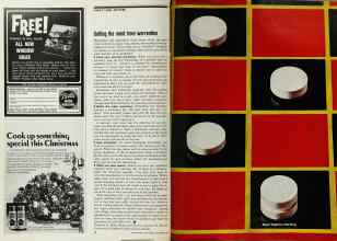 Better Homes & Gardens December 1970 Magazine Article: Page 18
