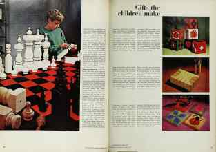 Better Homes & Gardens December 1970 Magazine Article: Page 50