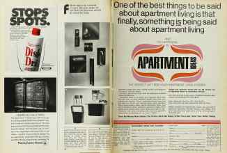 Better Homes & Gardens January 1971 Magazine Article: Page 30