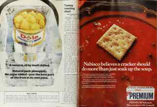 Better Homes & Gardens November 1971 Magazine Article: Page 122