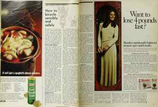 Better Homes & Gardens July 1972 Magazine Article: Page 12