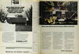 Better Homes & Gardens November 1972 Magazine Article: Page 40
