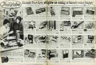 Better Homes & Gardens December 1973 Magazine Article: Page 20