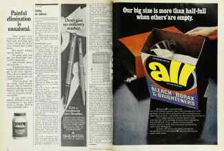 Better Homes & Gardens November 1974 Magazine Article: Page 30