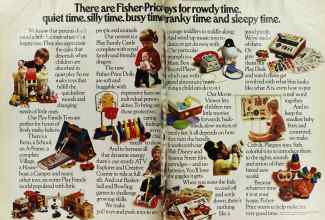 Better Homes & Gardens December 1974 Magazine Article: Page 42