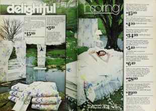 Better Homes & Gardens August 1977 Magazine Article: Page 32