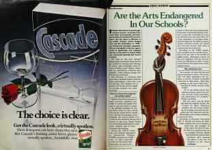 Better Homes & Gardens June 1982 Magazine Article: Page 18